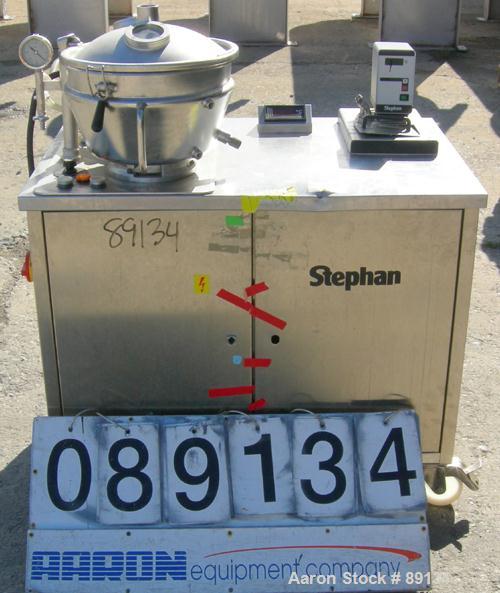 USED: Stephan vertical cutter-mixer, model UMC12-F/3, 304 stainless steel. (1) 12 liter jacketed mixing bowl approximately 12-1/2" diameter x 7" deep. Dished top cover with sightglass. Unit includes ...