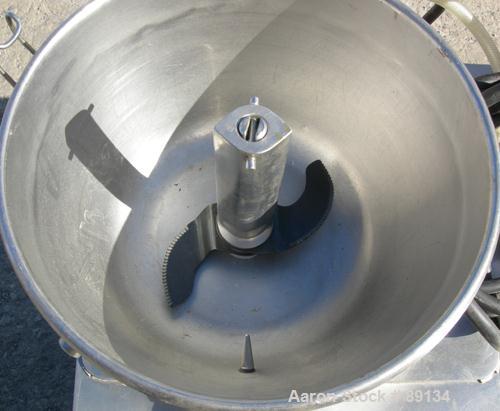 USED: Stephan vertical cutter-mixer, model UMC12-F/3, 304 stainless steel. (1) 12 liter jacketed mixing bowl approximately 12-1/2" diameter x 7" deep. Dished top cover with sightglass. Unit includes ...