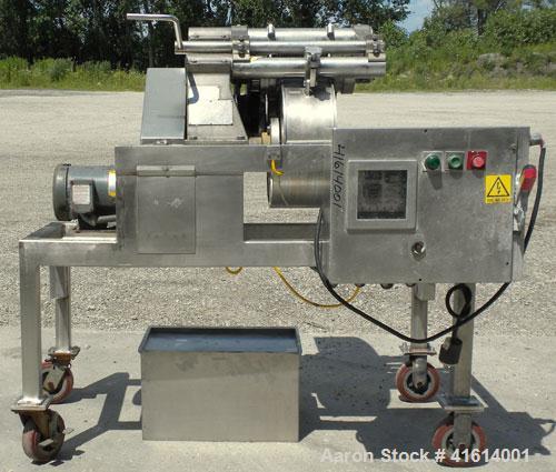 Used Urschel Slicer, Model H-A, Stainless Steel.  12 crosscut knives and 17 circular knives spaced 3/8". Sliced thickness rated 1/8" to 1". Driven by a 2 hp, 3/60/208-230/460 volt, 1725 rpm.  Mounted...