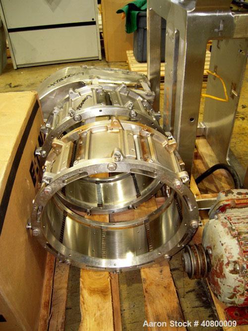 Used Urschel Slicer, Model CC, stainless steel. Approximately 14" inside diameter cutting head, with crinkle slicing head. Driven by a 2 hp, 3/60/575 volt, 1765 rpm motor with brake. Maximum input pr...