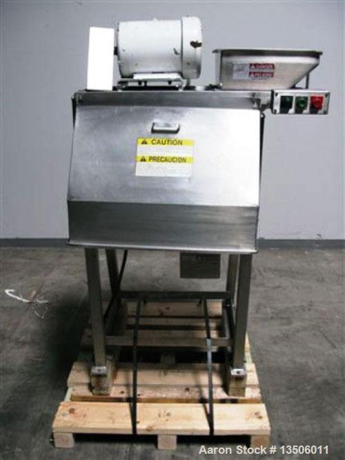 Used-Urschel RA-D cutter slicer. Three dimensional dicer features a wide selection of speeds and knife styles to give excell...