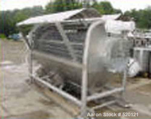 USED: Van Mark peeler/washer and scrubber, Series 2900, purchased new in 2001. Combination peeler, washer and scrubber. Designed to provide peeling and/or washing of fruits, nuts or vegetables. Rotar...