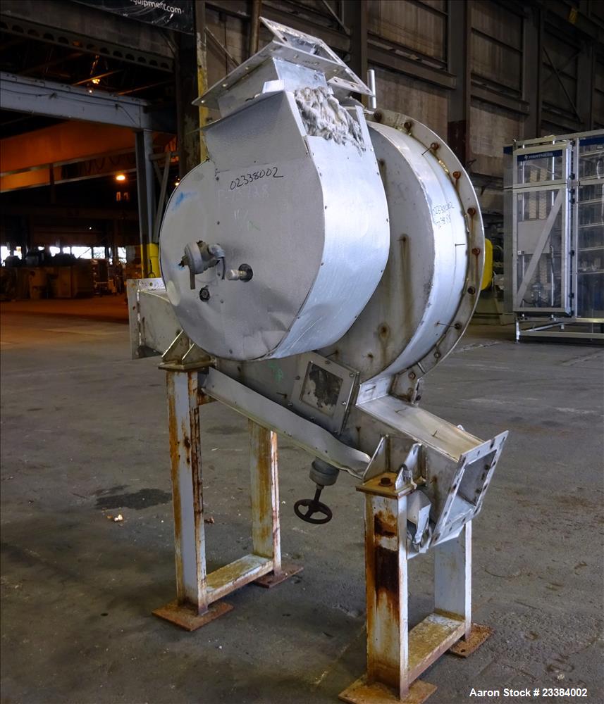 Used Barr & Murphy Manifold Ring Dryer. 304 Stainless Steel, Includes deflector blades.