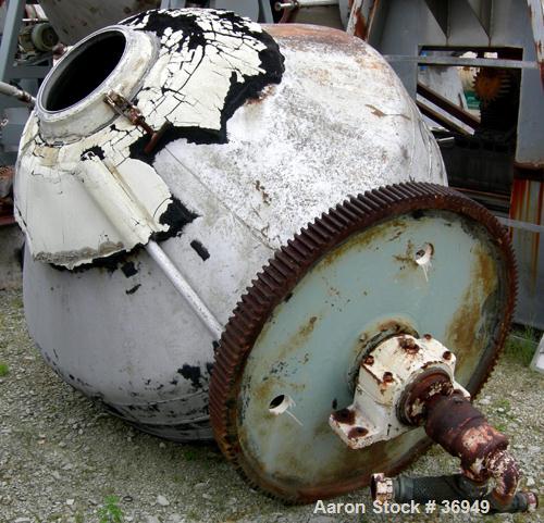 USED: Patterson Industries double cone vacuum dryer. 69.3 cubic foot working capacity, 99 total, model 990. 304 stainless steel. Internal rated FV at 300 deg F. Carbon steel jacket rated 25 psi at 30...