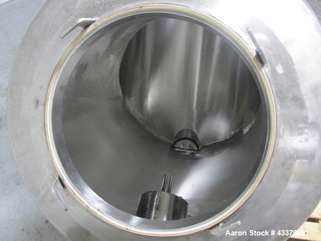 Used Patterson-Kelley Twin Shell Solids Processor, 20 Cubic Feet. Stainless steel construction, 65#/cu ft max density, rated full vacuum at 250 internal, jacketed for 30 psi at 250 f, apporximately 2...