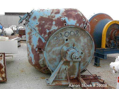 USED: Patterson Conaform double cone vacuum dryer. 233.8 cubic foot max operating capacity. Carbon steel construction. Model #3340. 16" charging inlet. 12" discharge outlet. 9' diameter, 67" top cone...