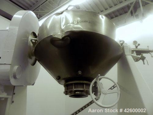Used Patterson Industries Double Cone Vacuum Dryer. 8.7 Cubic feet working capacity, 12.4 total, Hastelloy C276. Rated 60 pounds per cubic foot. Internal rated full vacuum or 25 psi at 300 deg F, car...