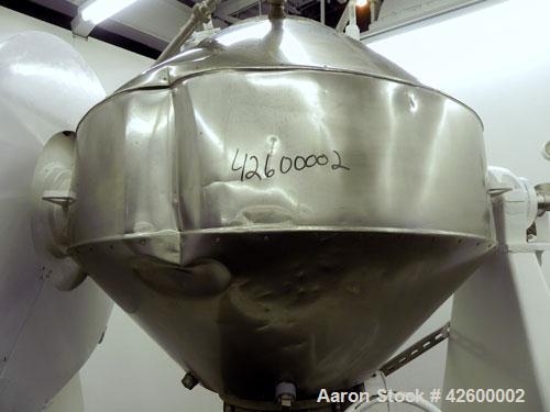 Used Patterson Industries Double Cone Vacuum Dryer. 8.7 Cubic feet working capacity, 12.4 total, Hastelloy C276. Rated 60 pounds per cubic foot. Internal rated full vacuum or 25 psi at 300 deg F, car...