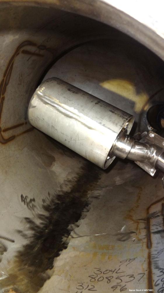 Used Patterson Industries Twin Shell Vacuum Dryer, 20 Cubic Feet, 304 Stainless Steel. Internal rated 2psig & Full Vacuum at 32 to 360 degrees F, jacket rated 15 psig at 32 to 360 degrees F. 18" Diam...