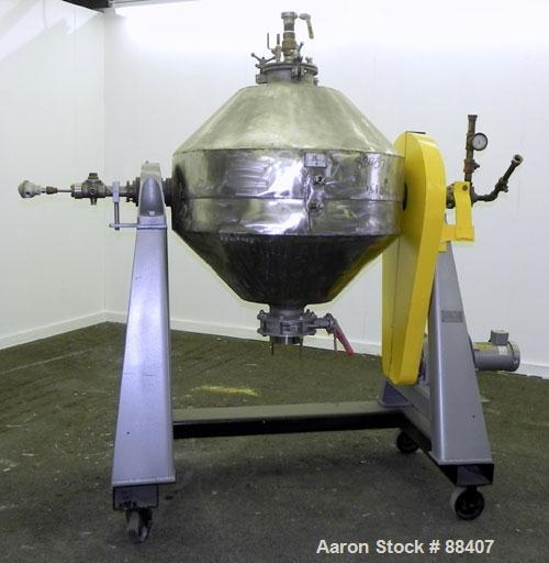 Used Paul O Abbe Rota-Cone Vacuum Dryer, Model 36RCD. 8.1 Cubic feet working capacity, 13.5 total, 316 stainless steel. Internal rated FV to 14.7 psi at 450 degrees F, jacket rated 14.7 psi at 450 de...