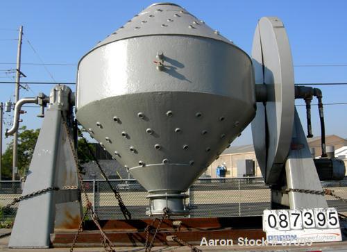 USED: Paul O Abbe Rota Cone vacuum dryer, model RCVD-84, 114 cubic feet working capacity, 172 total, 304 stainless steel. Internal rated F/V, carbon steel jacket rated 14.7 psi. 84" diameter x 26" st...
