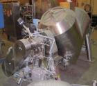 USED: Patterson Kelley 10 cubic foot twin shell solids/processor blender, 316L stainless steel. Max material density 60#/cubic foot. Internal rated approx FV at 250 deg F, carbon steel jacket with st...