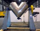 Used Patterson Industries Twin Shell Vacuum Dryer, 20 Cubic Feet, 304 Stainless Steel. Internal rated 2psig & Full Vacuum at 32 to 360 degrees F, jacket rated 15 psig at 32 to 360 degrees F. 18