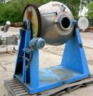 USED- Patterson Industries Double Cone Vacuum Dryer, 8.7 Cubic Feet Working Capacity, 12.4 Total. 316 stainless steel. Inter...