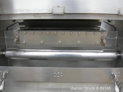 Used Blaw Knox Single Drum Flaker, 316 stainless steel. 24" diameter x 24" face cored drum rated 60 psi at 350 deg F. Driven by a 1.5 hp, 3/60/208-230/460 volt, 1725 rpm XP gearmotor, ratio 57.7:1. U...