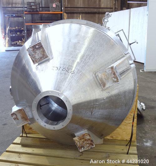 Used Marriott Walker Flash Cooler, 316 Stainless Steel, Vertical. Approximate 48" diameter x 56" straight side top section x 52" diameter x 31" straight side bottom section, dished top, coned bottom....
