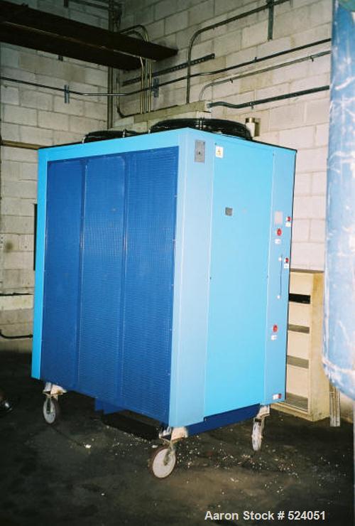 USED: Flash drying system designed to remove 1% to 2% water from industrial lubricating oils. Oil is pumped through a plate type heat exchanger where it enters the flash dryer chambers through a spra...