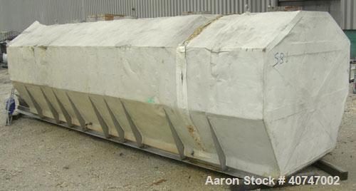 Used Carman Industries Fluid Bed Dryer/Cooler, Model FBP-562.  Approximate 230" long x 45 1/2" wide stainless steel perforated bed.  Includes a top cover, gas burner section and control panel.  Also ...
