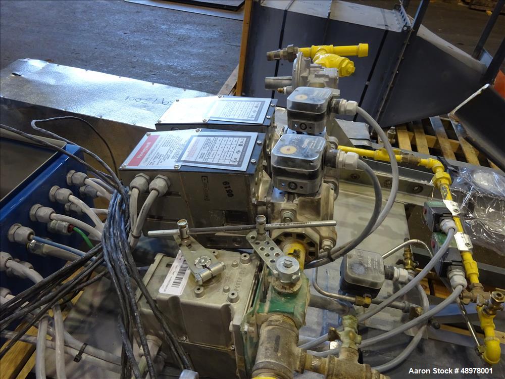 Used Carrier Vibrating Equipment Inc. Vibratory Fluid Flow Continuous Fluid Bed