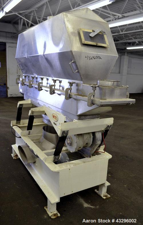 Used Witte Vibrating Fluid Bed Dryer/Cooler, 301 Stainless Steel. Approximate 11-1/2’’ wide x 72" long wide wedge wire screen section. (1) Clamp on top cover, (1) Witte size C-4 vibratory motor. Driv...