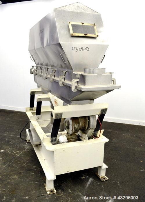 Used Witte Vibrating Fluid Bed Dryer/Cooler, 301 Stainless Steel. Approximate 11-1/2 wide x 72" long wide wedge wire screen section. (1) Clamp on top cover, (1) Witte size C-4 vibratory motor. Driven...