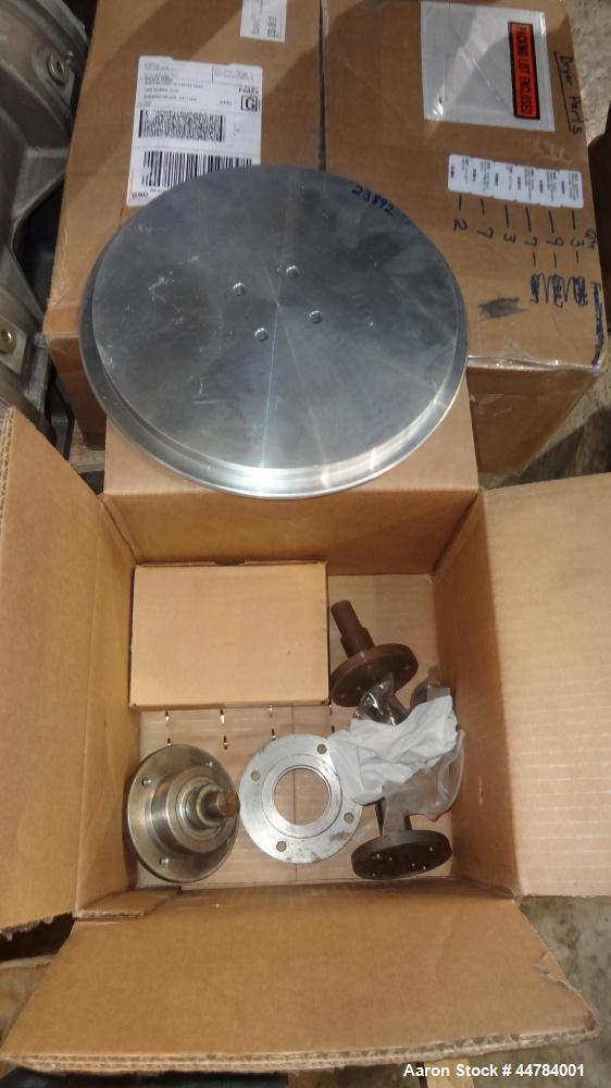 Used Witte Vibrating Fluid Bed Dryer System, 304 Stainless Steel.  (5) Zone, gas heated, rated 8,000,000 btu/hr. Approximately 48” wide x 30’ long wide wedge wire screen.  Driven by a 7.5 hp, 3/60/23...