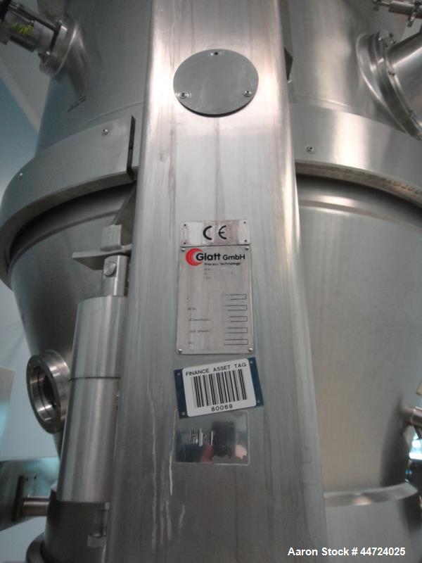 Used Glatt Model WST500 Stainless Steel Fluid Bed Dryer.  Approximate total volume 12.5 cu mt, approximate container volume 1,560 litre.  Maximum pressure at 10 bar design.  Unit includes top mounted...