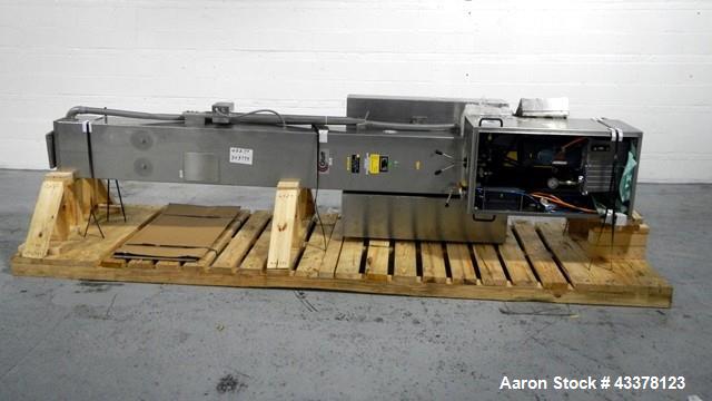 Used Glatt LD 120 SF Bowl Inverter. Stainless steel construction designed to lift and invert 120 liter Glatt fluid bed dryer bowls.  Unit includes bowl clamp and funnel, post mount with operator inte...
