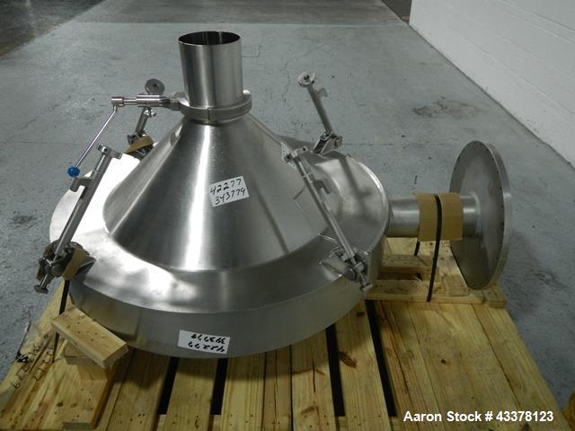 Used Glatt LD 120 SF Bowl Inverter. Stainless steel construction designed to lift and invert 120 liter Glatt fluid bed dryer bowls.  Unit includes bowl clamp and funnel, post mount with operator inte...