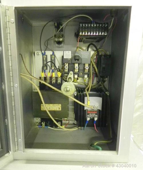 Used Glatt LabSpray Passive Flow Spray Dryer, Model PFSD 100, 304 Stainless Steel. Main drying chamber 14’’ diameter x 25’’ deep with cover, and a side sight glass. Bottom collection area. Includes a...