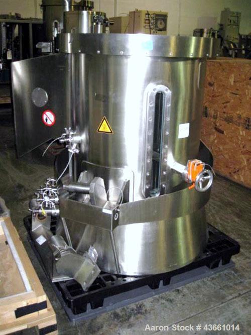 Used Glatt Wurster insert, 18" diameter with three spray guns. PRICE INCLUDES A 15% BUYERS PREMIUM. AS IS WHERE IS, LOADING & REMOVAL FEES EXTRA, COST TO BE DETERMINED.