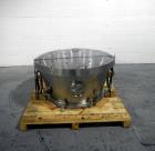 Used Glatt LD 120 SF Bowl Inverter. Stainless steel construction designed to lift and invert 120 liter Glatt fluid bed dryer bowls.  Unit includes bowl clamp and funnel, post mount with operator inte...