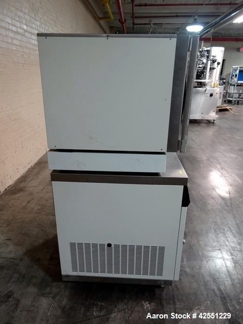 Used FTS Freeze Dryer, Model TDS-00035-A, Stainless Steel. Approximately 3.75 square feet surface area with (3) 11" x 16" shelves. Has model FD-00007-A chiller system, R12 refrigerant. Serial# TDS-7-...