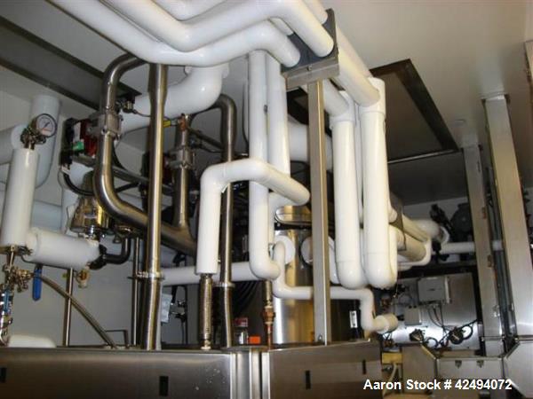 Used Usifroid freeze dryer, 47.3 sq ft (4.4 sq meter), model SMH 440.F.PSA.BV.V.PP.S, 316L stainless steel chamber and product contact surfaces, with (8) 24" x 36" usable shelves, 3.5" shelf spacing,...