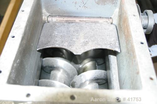 USED: Hollowscrew processor, 321 stainless steel. 2 cored screws,5" diameter x 36" long x 3" flight pitch. Carbon steel jacketed trough and top cover, rated for 25 psi hot oil service only. 7" x9-1/2...