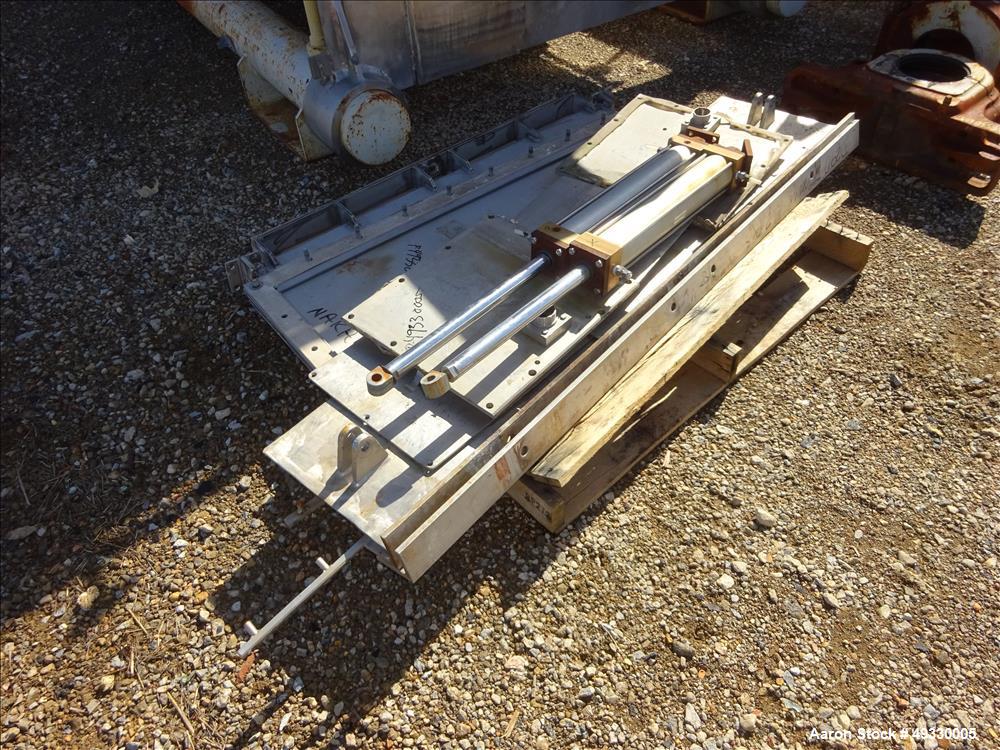 Used Komline Sanderson NARA Paddle Dryer/Processor, Model NPD-9W-800.