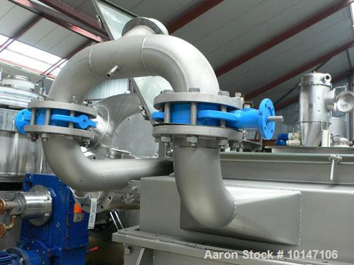 Used Reconditioned Nara 4W-037 Continuous Paddle Dryer.  316L Stainless steel.  Capacity 24 cubic feet (680 litres), trough sizes 31" x  126" (800 x 3200 mm), manhole 29" x  21" (745 x 545 mm).  (2) ...