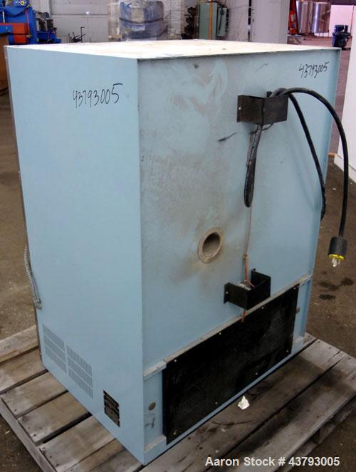 Used Blue M Mechanical Convection Oven, Model DC-206C. 304 Stainless steel chamber 20" wide x 20" high x 18" deep, 4.2 cubic feet interior volume. Temperature range 343 degrees C. / 650 degrees F. Hi...