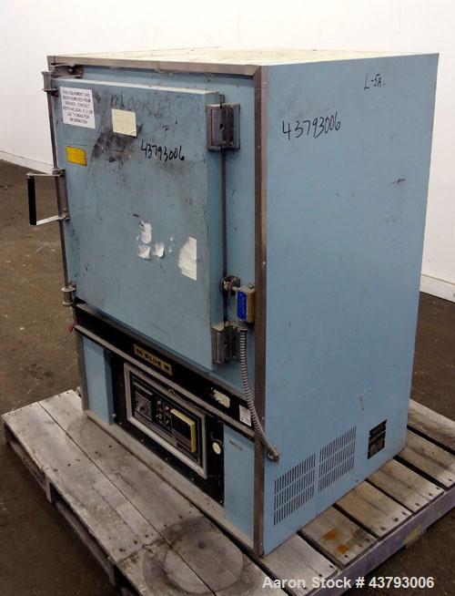 Used- Blue M Mechanical Convection Oven, Model DC-206C. 304 Stainless steel chamber 20" wide x 20" high x 18" deep, 4.2 cubi...