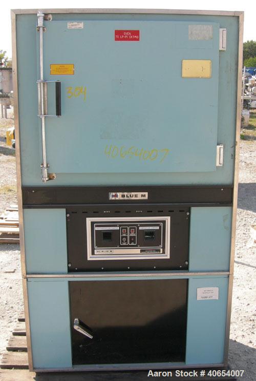 Used Blue M Mechanical Convection Oven, model DC-256C. 304 stainless steel chamber 25" wide x 20" high x 20" deep, 5.8 cubic feet interior volume. Temperature range 343 deg C/ 650 deg F. Hinged front...