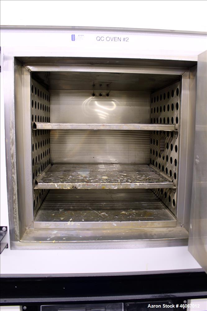 Used Thermal Product Solutions Blue M Electric Oven, Model DCW-206-G-ST350. 4.2 Cubic feet 304 stainless steel chamber 20" wide x 18" deep x 20" high with (2) shelves. Approximate temperature range 5...