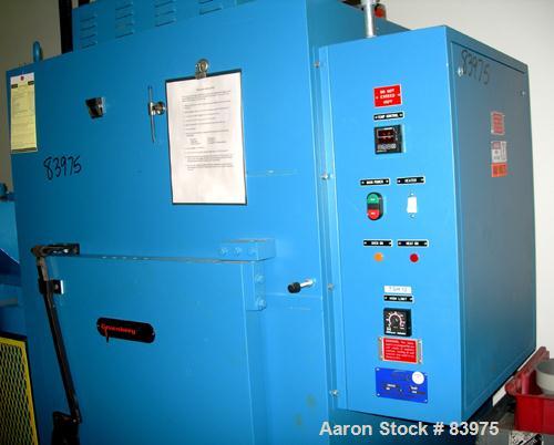 USED: Grunberg industrial cabinet oven, model C4CH240, 24 cubic feet capacity. Interior 24" wide x 48" high x 36" deep. 3/460 volt, 12 kw. 8 trays, hinged door, circulation 1200 cfm, horizontal air f...