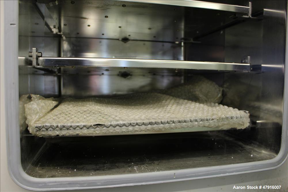 Used Heraeus Instruments Vacutherm Shelf Heating Oven, Model VT 6130 P, 128 Lit