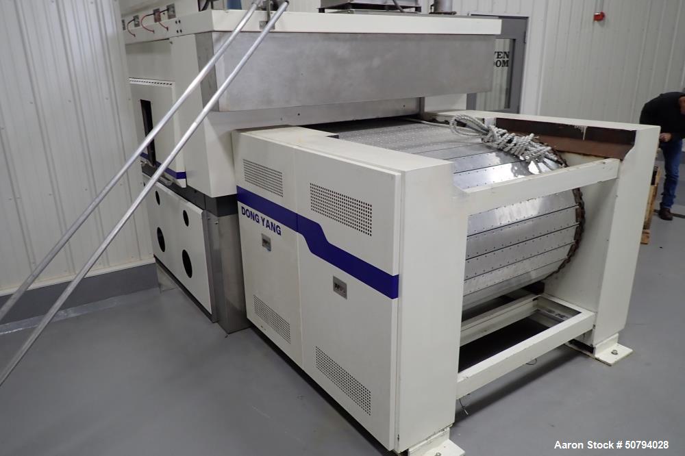 Used Dong Yang Food Machinery 3 Zone LPG Hybrid Oven