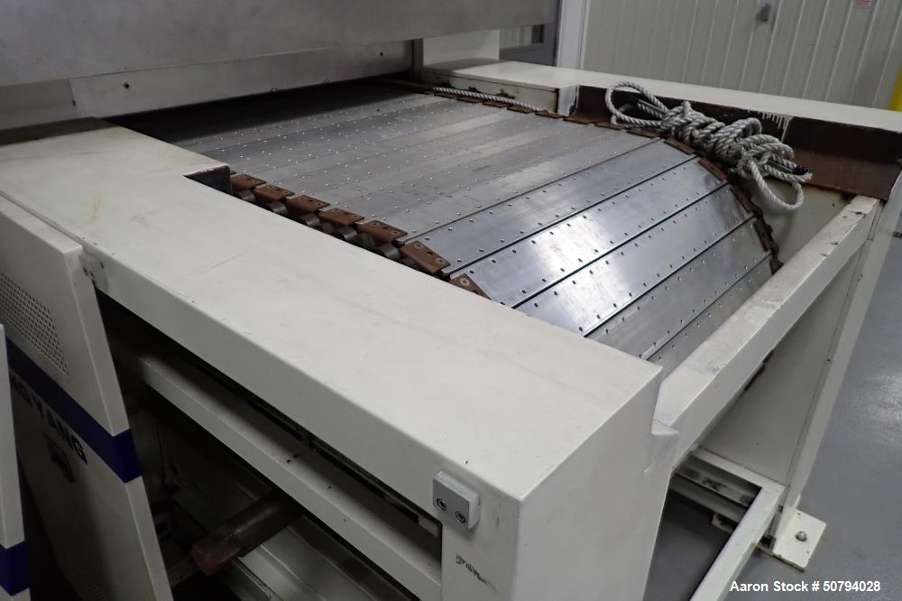 Used Dong Yang Food Machinery 3 Zone LPG Hybrid Oven