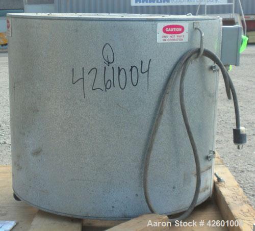Used Ohmtemp 55 Gallon Drum Heater, model SWL-55-2301, carbon steel. Wrap-around design. Approximate 24" diameter x 30" deep compartment. 4.4 kW, 1/60/20 amp. Heaters and controls 230 volt. Manually ...
