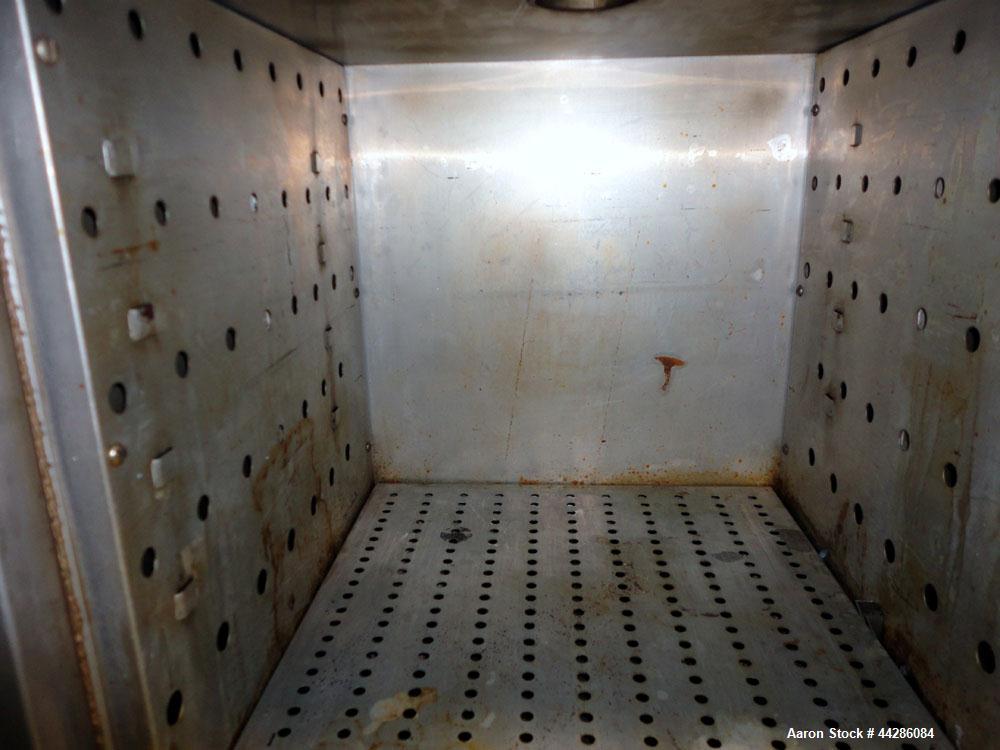 Used Precision Scientific Thelco Oven, Model 26. Temperature range to 200 degrees C. (392 F). Interior approximate 13" wide x 13" tall x 13" deep. Hinged front door. 1/50/60/120 volt, 8 amp, 950 watt...