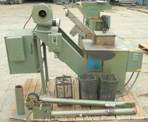 Used Procedyne Cleaning Furnace Model 10-10-15.10" long x 10" wide x 15" deep cleaning chamber.6 kW, 3/60/440 volt. Temperature range 0-1000 degrees F.Recommended temperature range 800 to 850 degrees...