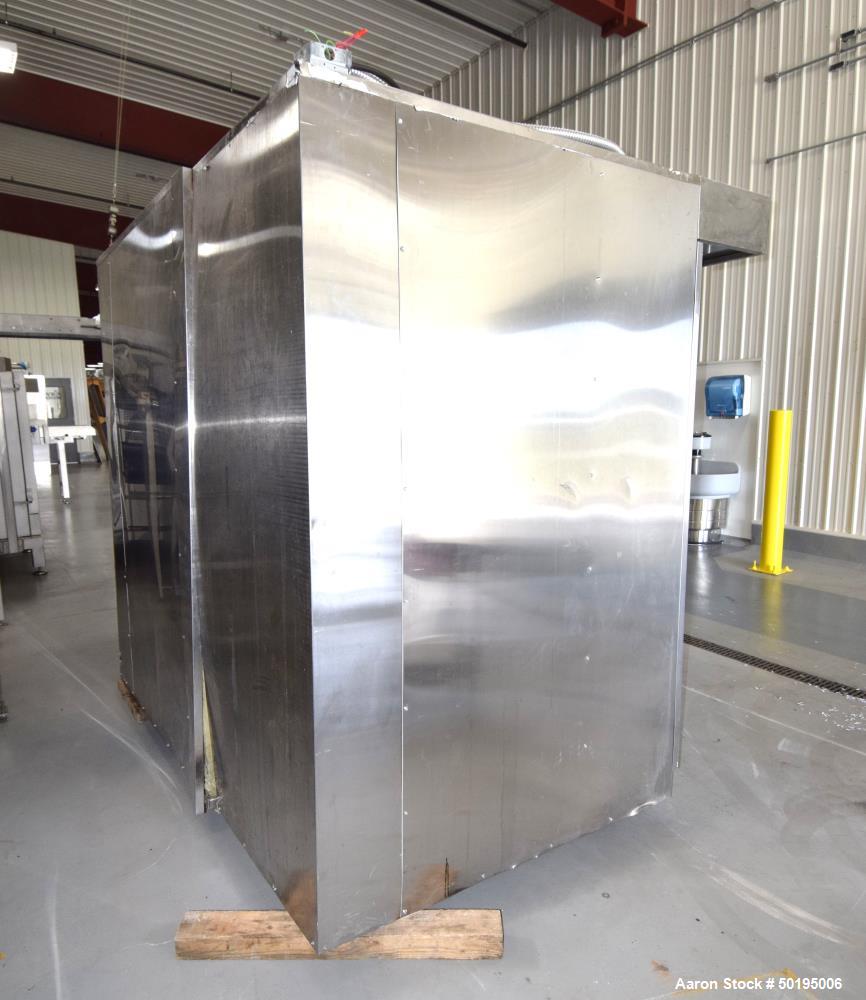Used Revent 620 Double Rack Natural Gas Oven, Model 1X1GS135G. Approximate chamber 55" wide x 48" deep x 75" tall. Single hinged door with window, heating capacity 375,000 BTU/HR. Serial# U9620310481...
