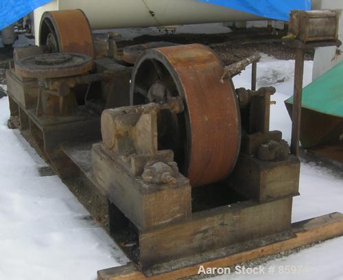 USED: (1) Set of trunnions for an approx 12' diameter x 45' longrotary dryer. Trunnion rolls 30" diameter x 11" face. Includes a20 hp, 3/60/220/440 volt, 1750 rpm motor with a Falk reducer, ratio25.8...